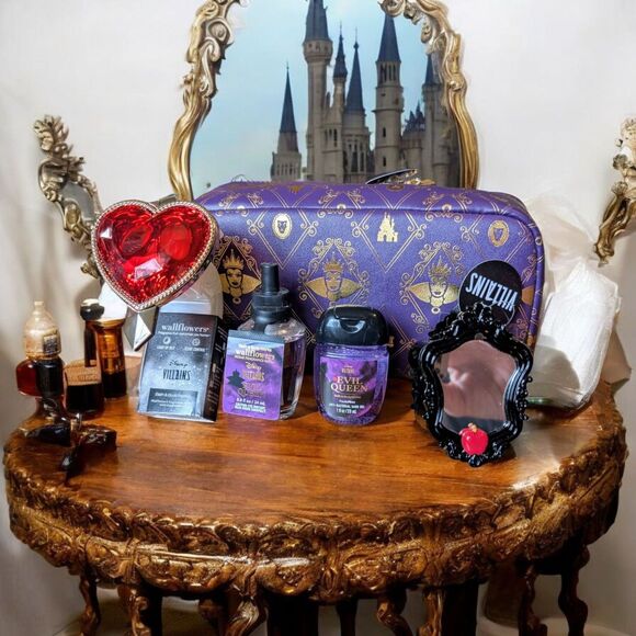 Bath & Body Works Disney Villains Evil Queen 5-Piece Gift Set NWT! - Picture 1 of 9